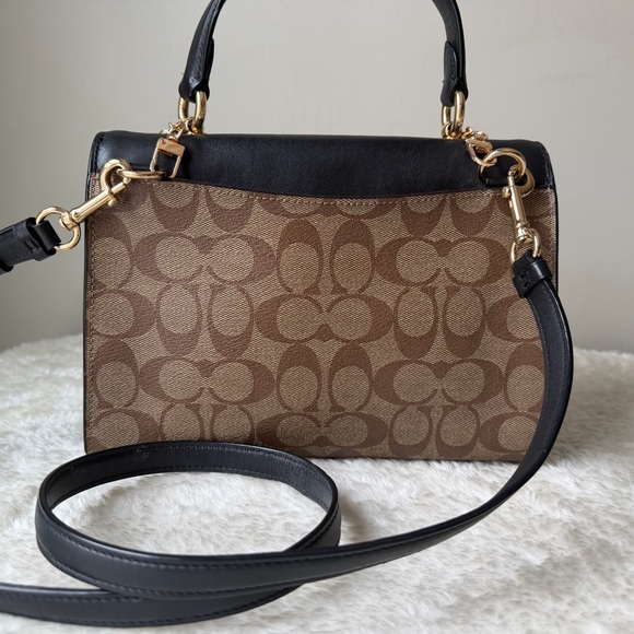 Coach Tilly Top Handle Satchel bag in black / khaki with chain charm - Picture 8 of 13